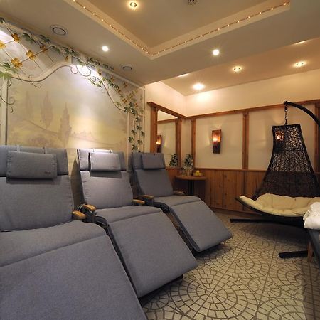 Hotel Garni Alpenland Алтенмаркт им Понгау Екстериор снимка